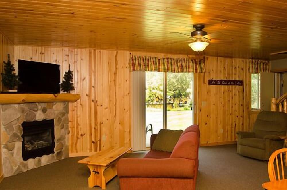 Woodland Beach Resort - photo 102