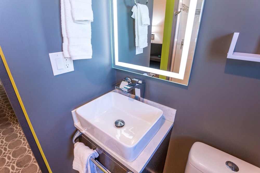 University Inn Tempe - photo 25