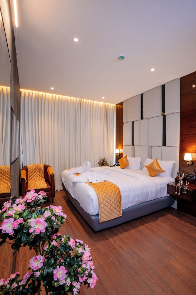 Hotel Paramos Meeds - last minute hotel in Bengaluru