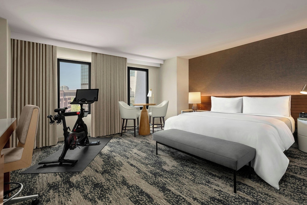 The Westin San Diego Gaslamp Quarter - photo 26