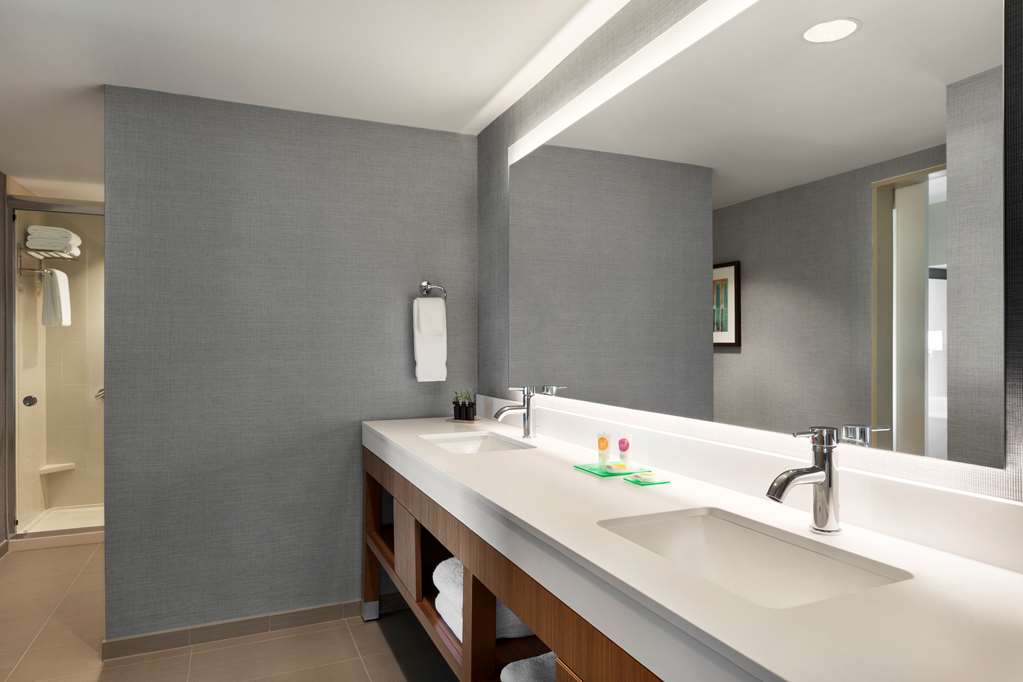 Hyatt Place Virginia Beach Town Center - photo 9
