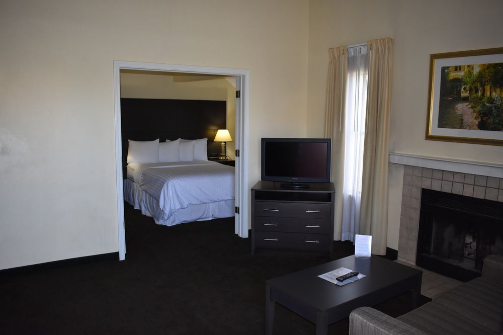 Hawthorn Suites by Wyndham Miamisburg Dayton Mall South - photo 28