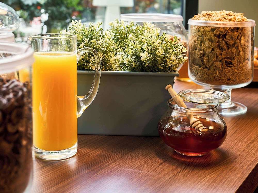 מזון ומשקאות