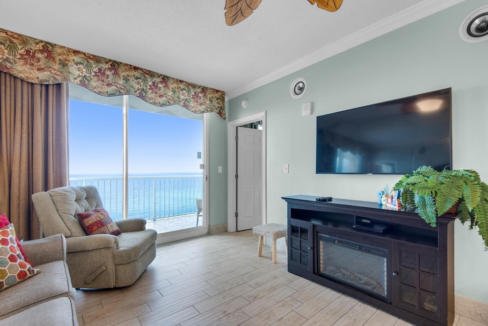 Majestic Beach Towers 2 1305 - photo 14