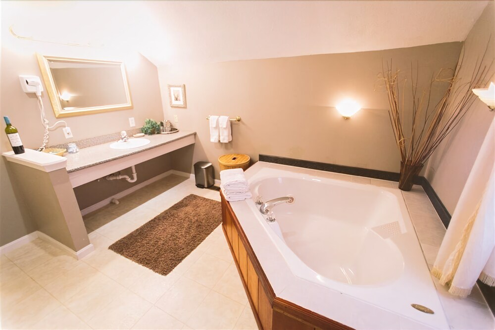 The Mount Vernon Inn - photo 30