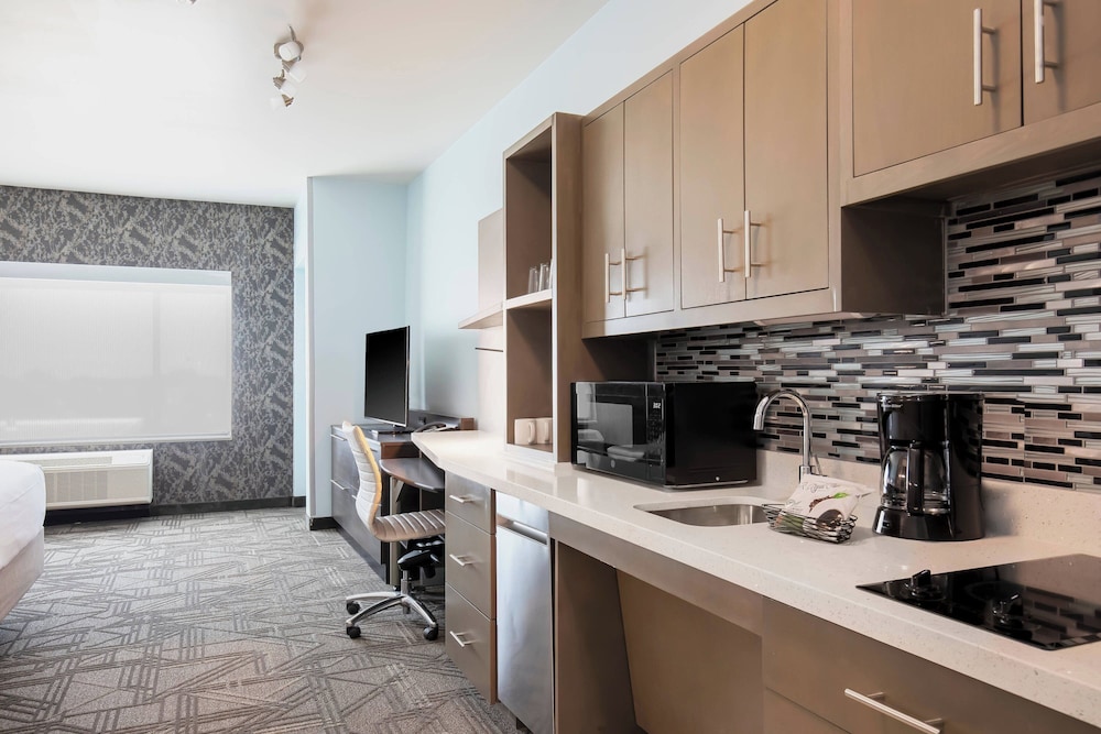 TownePlace Suites by Marriott Amarillo West Medical Center - photo 14