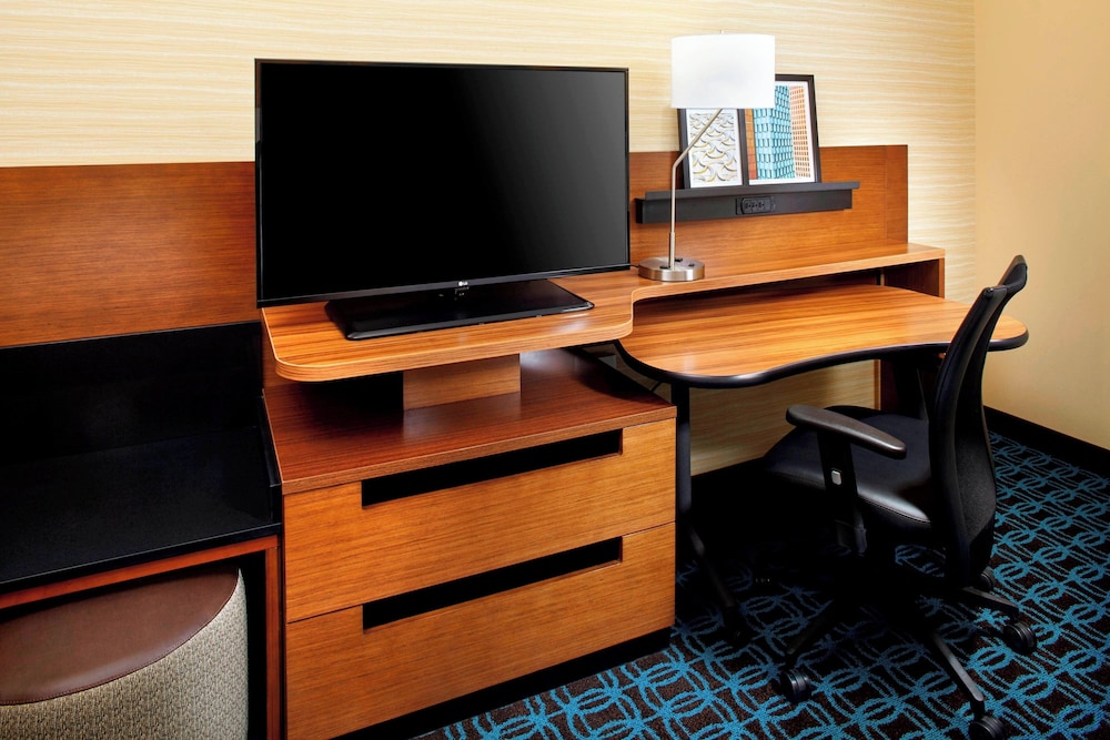Fairfield by Marriott Inn & Suites Wheeling at The Highlands - photo 6