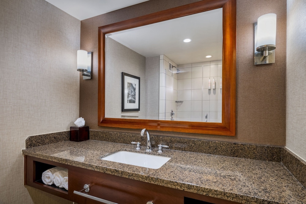 Marriott Macon City Center - photo 13