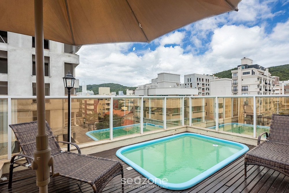 Apartamento a 150m da praia de Bombas