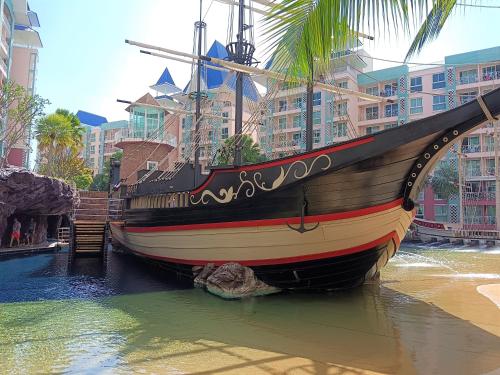 Grande Caribbean Condo Resort Pattaya — 4-Star Luxury Hotel in Pattaya, Thailand