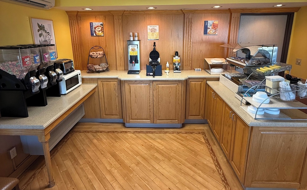 Horse Creek Inn - photo 26