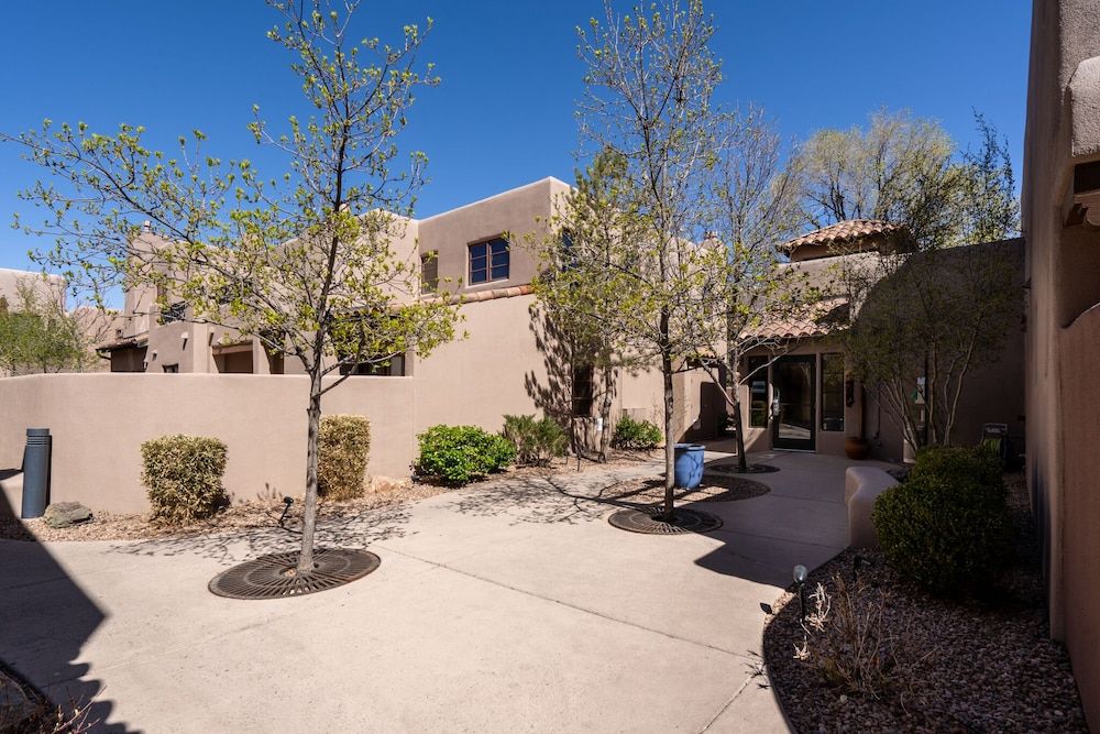 El Corazon by Kokopelli Property Management - photo 6
