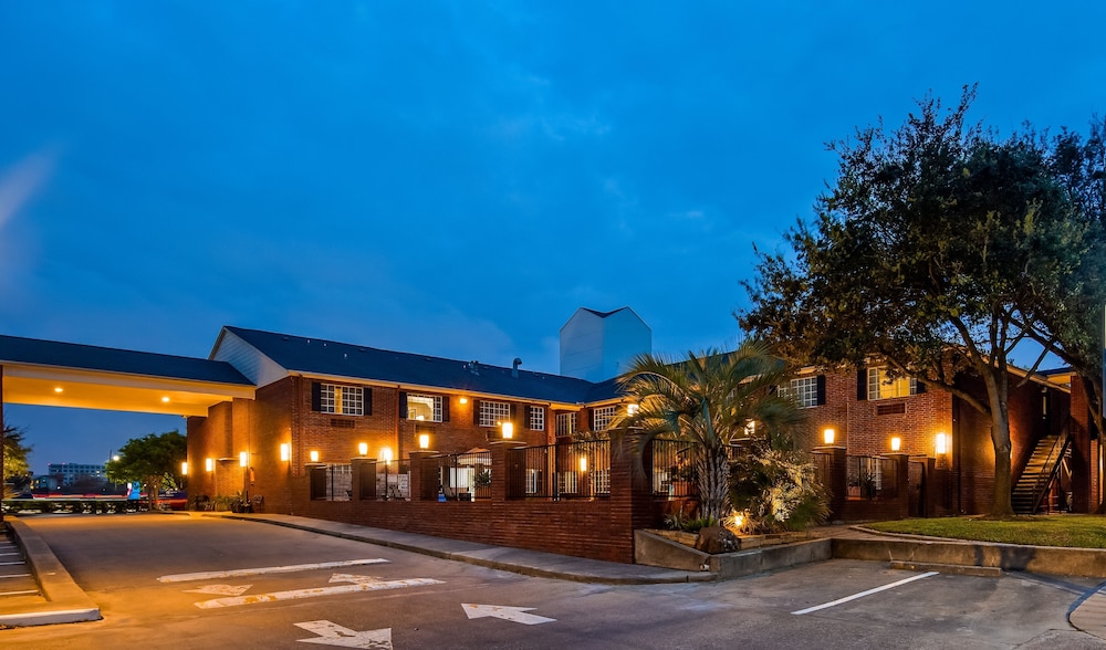 Studio 6 Houston TX Westchase - photo 40