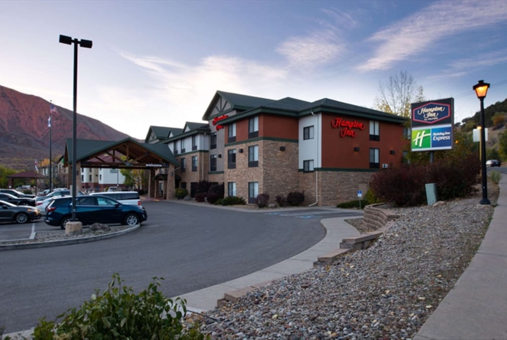 Hampton Inn Glenwood Springs - photo 67
