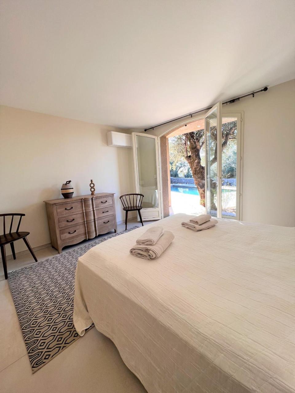 Villa Casta Joia — 4-Star Luxury Hotel in Zonza, France