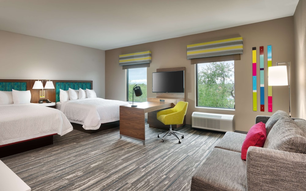 Hampton Inn & Suites Rockport Fulton - photo 23
