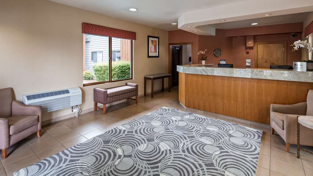 Best Western Aladdin Inn - photo 4