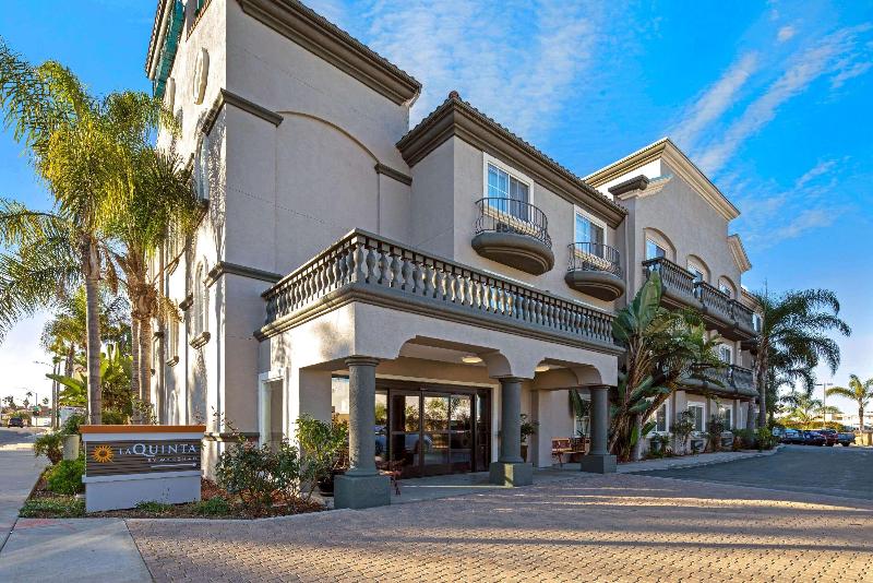 La Quinta Inn By Wyndham San Diego Oceanside - photo 3