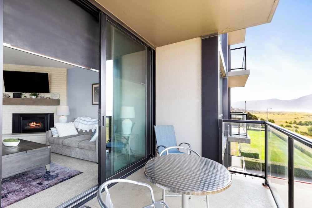 Sand & Sea Resort Condominiums - photo 698