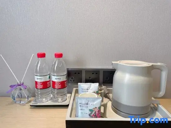 Lavande Hotel Shiyan Dongfeng Avenue Airport in Shiyan, People's Republic of China