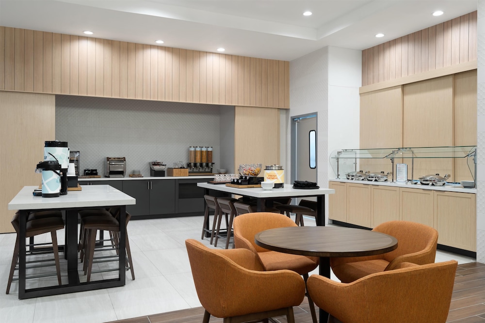 Hilton Garden Inn Austin Central - photo 45