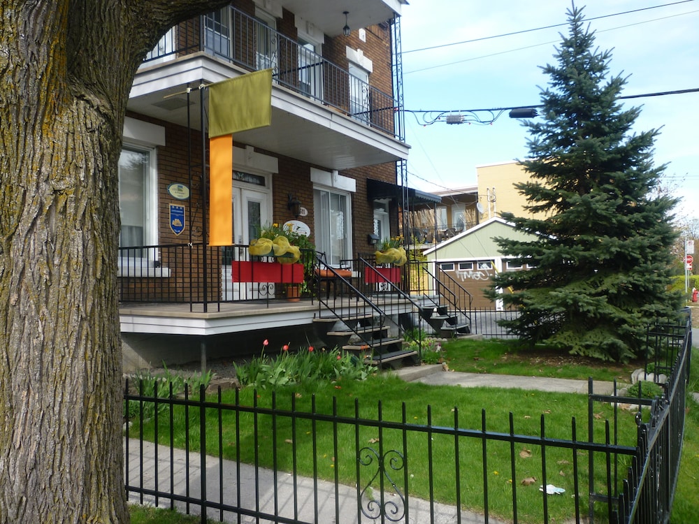 La Petite Bourgeoise - carbon neutral hotel in Montreal