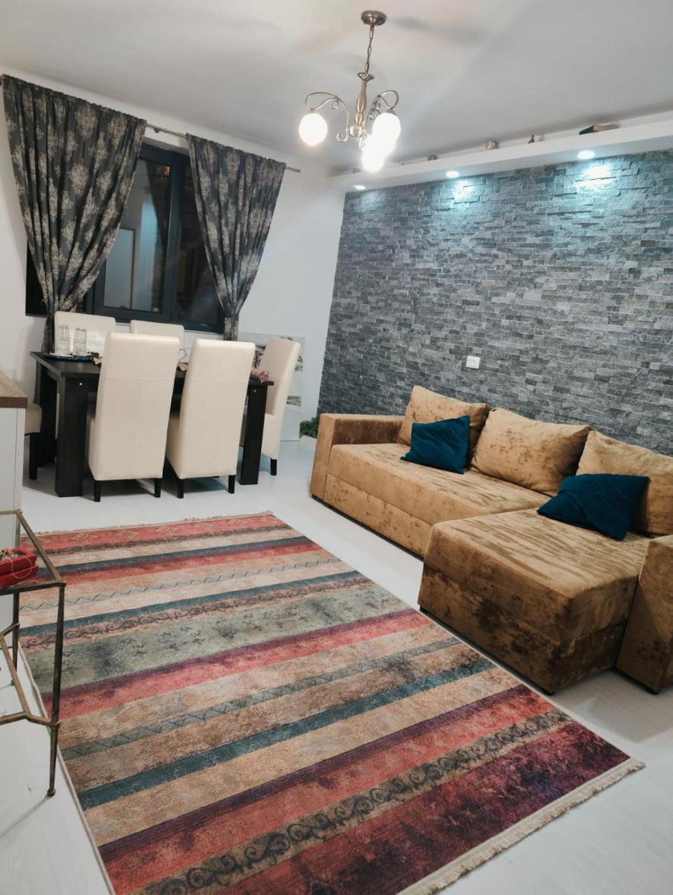 Apartament Kriss Mihaileanu - last minute hotel in Constanta