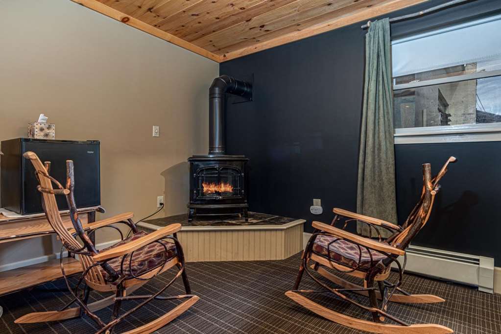 The Alpine Lodge - photo 2