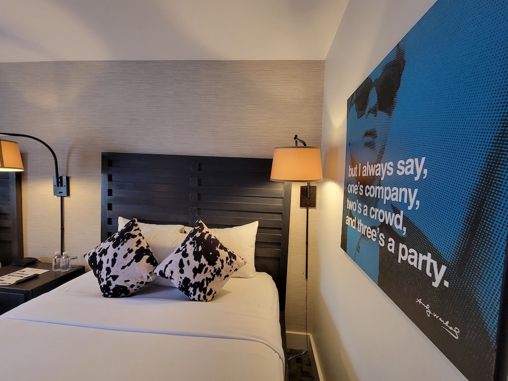 Hotel Hi Ho Contactless Check In in Fairfield, United States