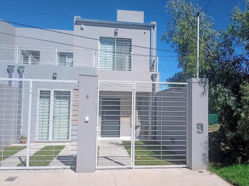 Duplex Victoria — 4-Star Luxury Hotel in Lujan, Argentina