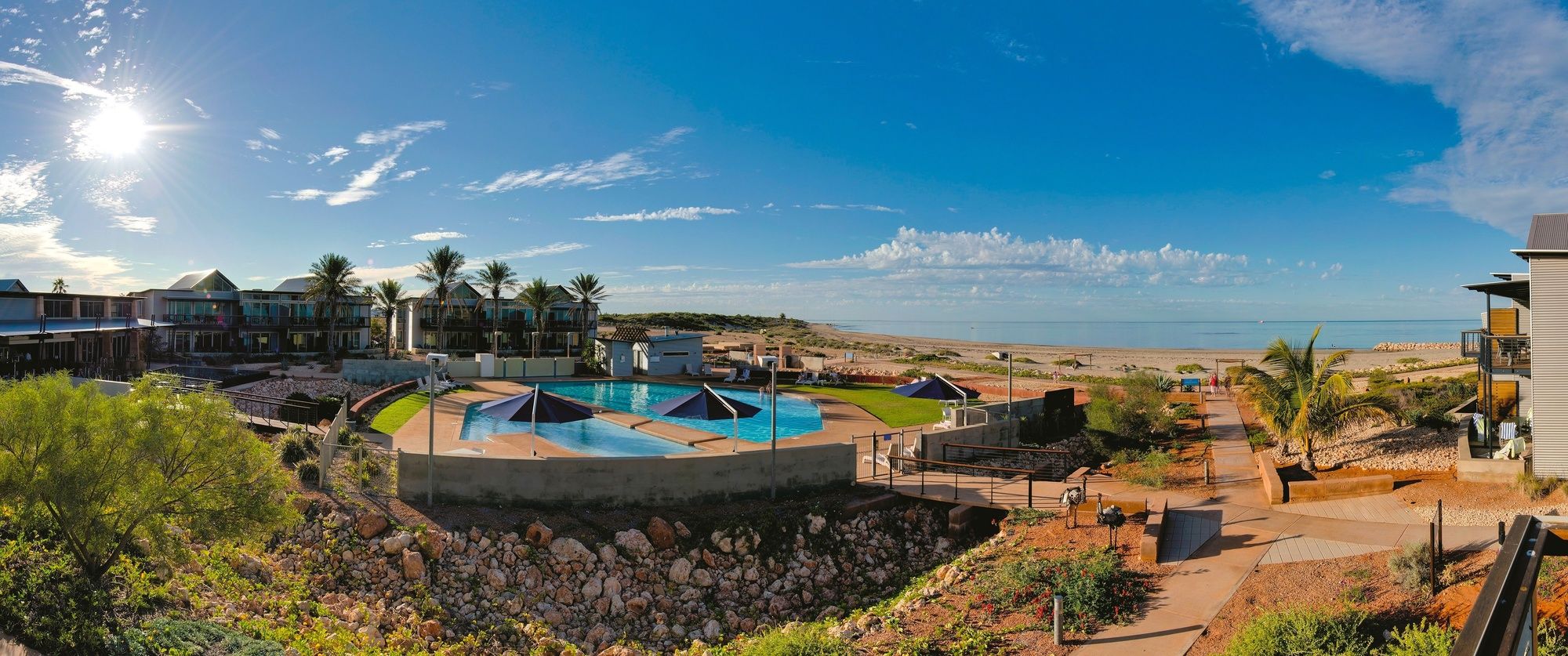 Mantarays Ningaloo Beach Resort — hotel in Exmouth