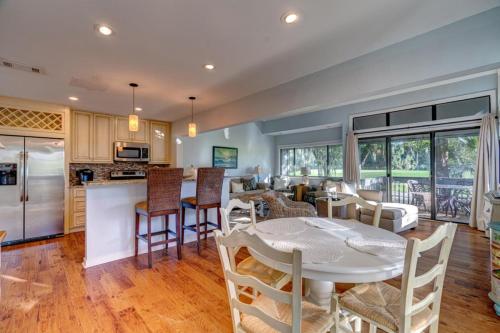 204 Turnberry Village in Hilton Head Island, United States
