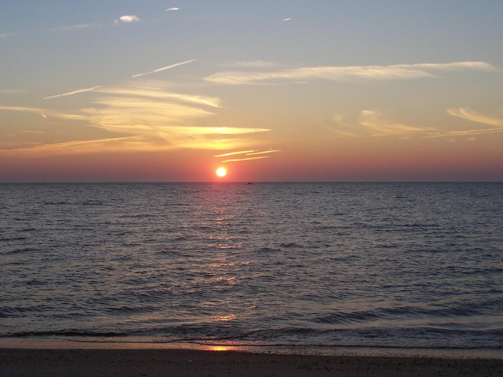Sunset Beach Resort - photo 39