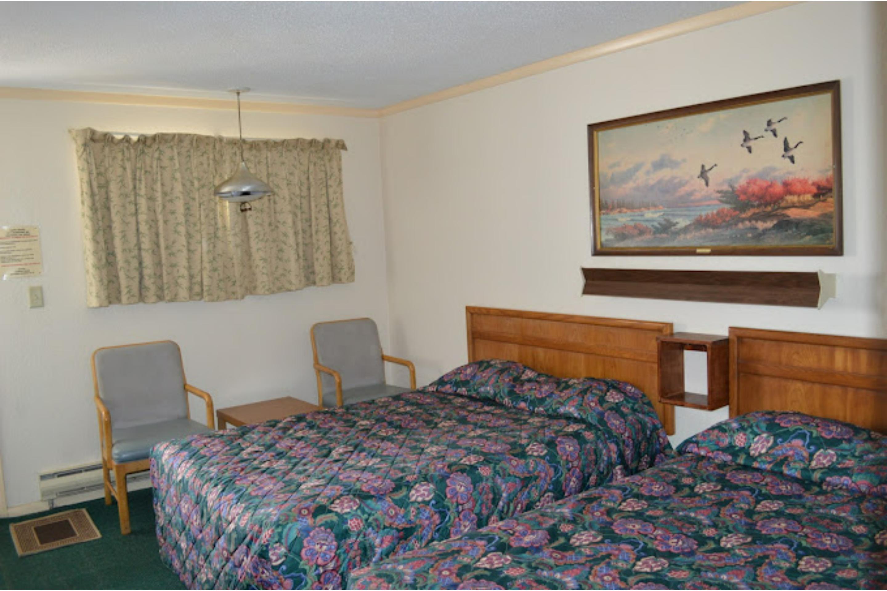 Capri Motel By OYO Elwood Wathena - photo 12