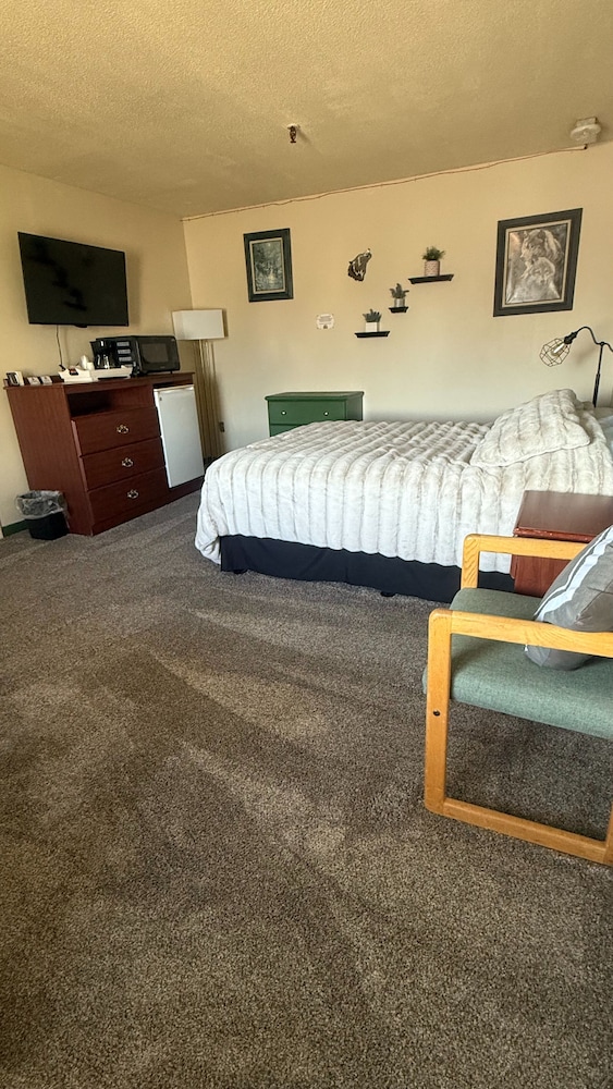 The Kenai Inn - photo 9