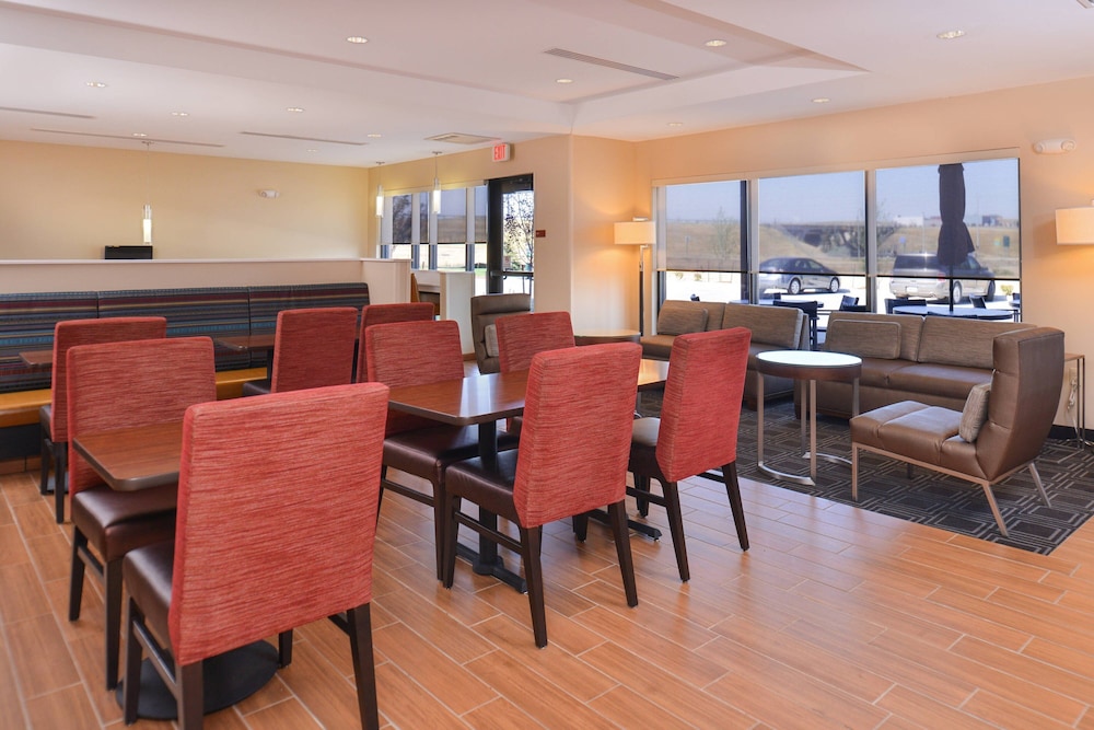 TownePlace Suites by Marriott Gillette - photo 35