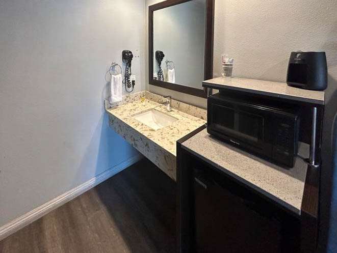 Motel 6 Yuba City CA — hotel in Cuba City