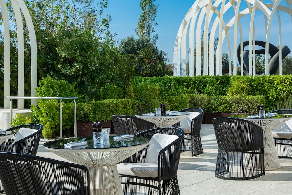 מזון ומשקאות