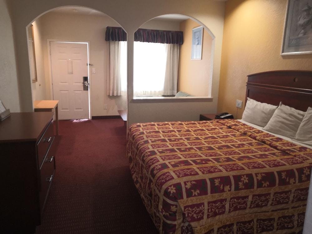 Scottish Inns and Suites Iah Airport West Houston - photo 14