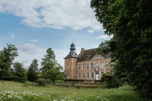 Château de Looz — 4-Star Luxury Hotel in Borgloon, Belgium