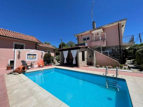 Casa da Serra Gerês — 4-Star Luxury Hotel in Terras De Bouro, Portugal