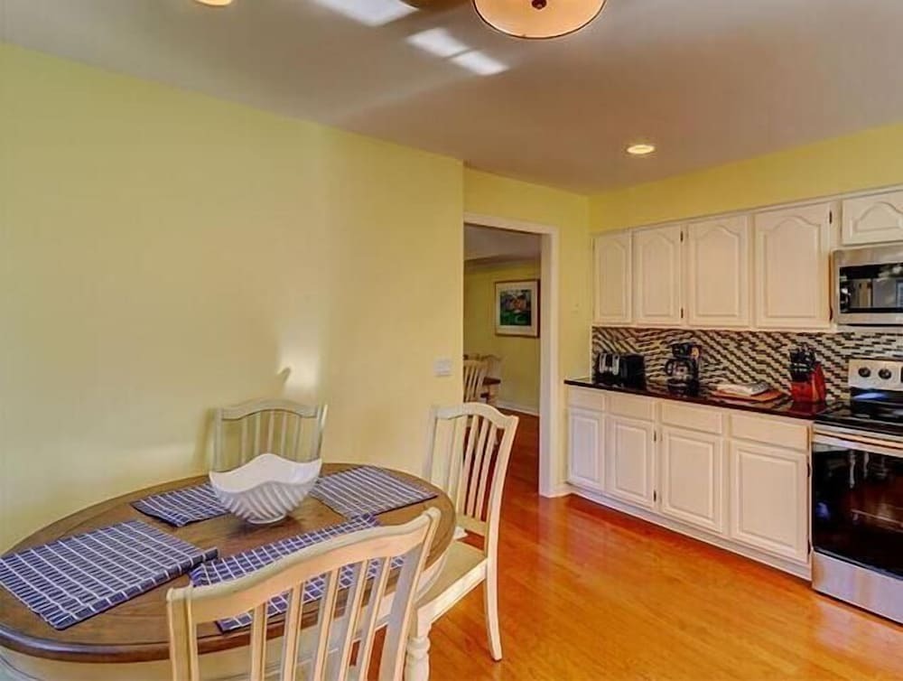 1100 Harbour South Club at The Sea Pines Resort - photo 14
