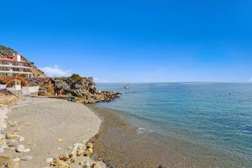 H249 Hamilton Cove Villa 2 49 — 4-Star Luxury Hotel in Avalon, United States