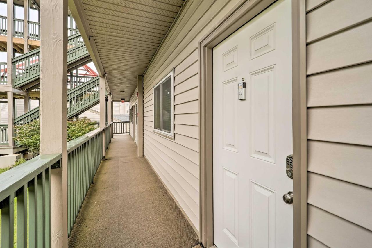 Hike Golf And Ski Beech Mtn Condo with Resort Perks - photo 21