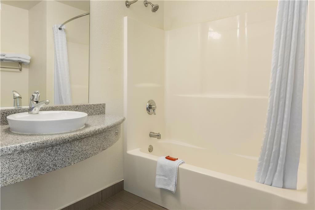 SureStay Plus Hotel by Best Western Niagara Falls East - photo 21