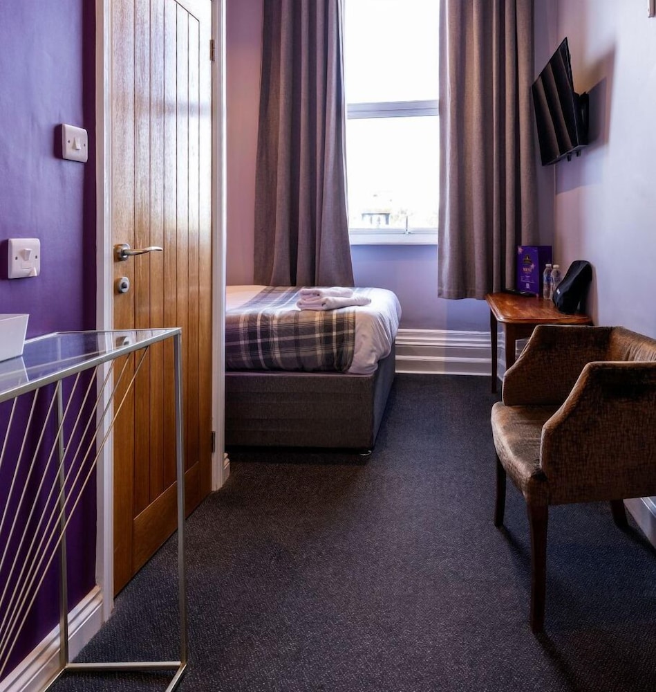 The Royal Station Hotel — Carnforth — photo 4