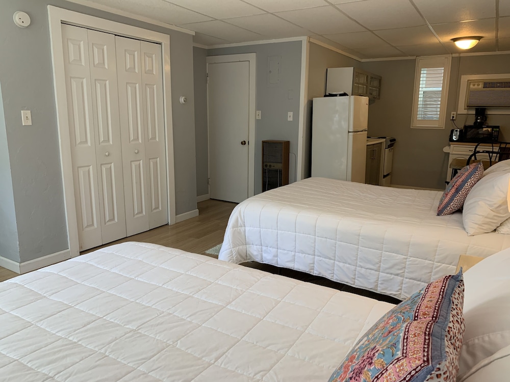 Vineyard Harbor Motel Private Beach - photo 29