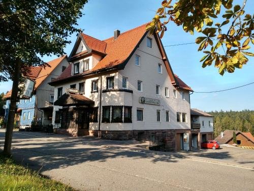 Gasthof Zum Steinwald — hotel in Lossburg