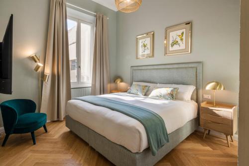 Dimora San Frediano Oltrarno's gem with Patio — 4-Star Luxury Hotel in Florence, Italy