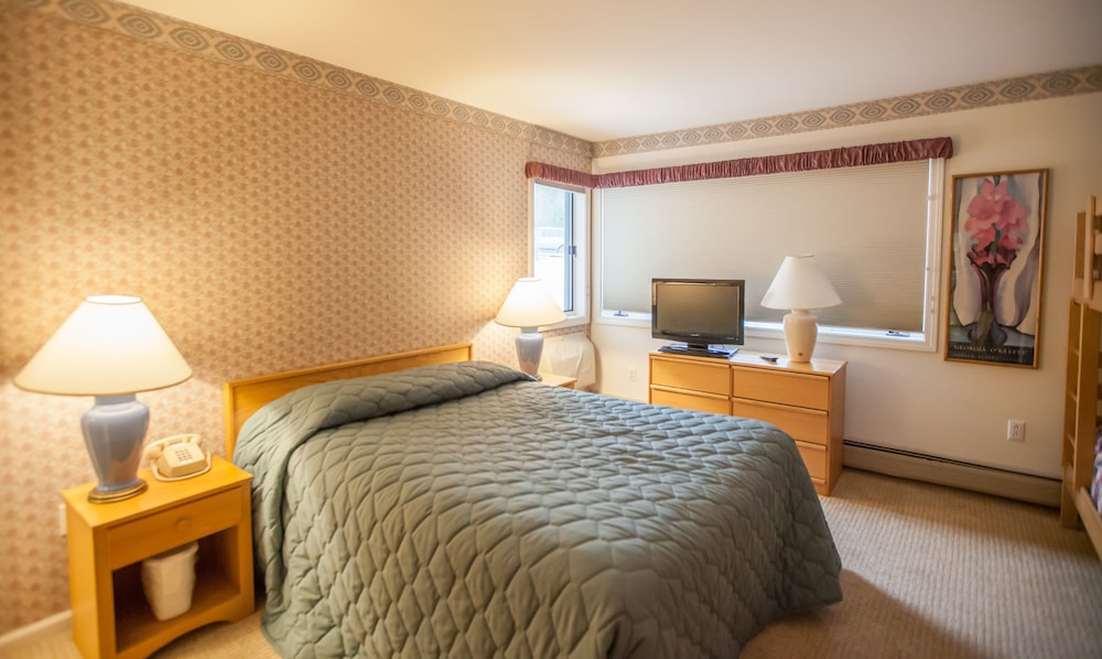 Smuggler's Notch Resort by Resort Stay - photo 10